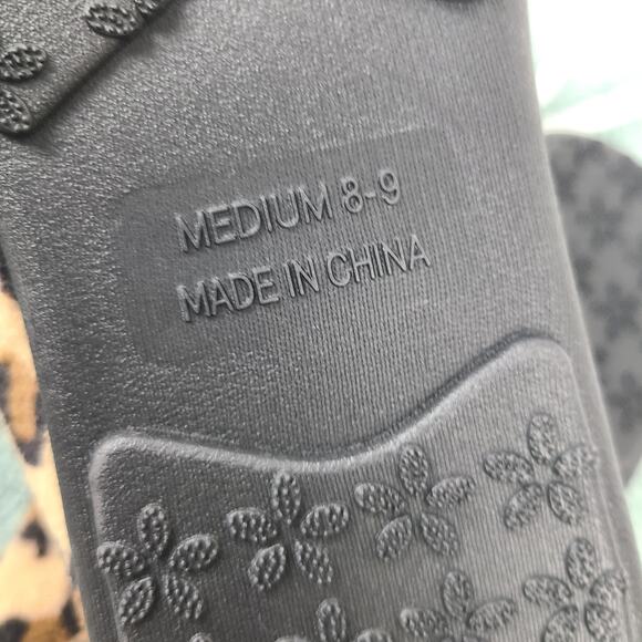 Bobbie Brooks Ladies Slip-on Slippers Cheetah/Leopard Print Small (8-9) Medium - Picture 7 of 8